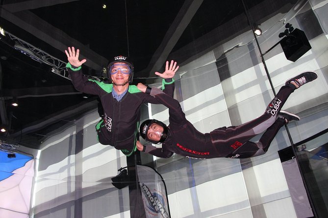 2 indoor skydiving flights - First flight: learning the feeling of free-fall