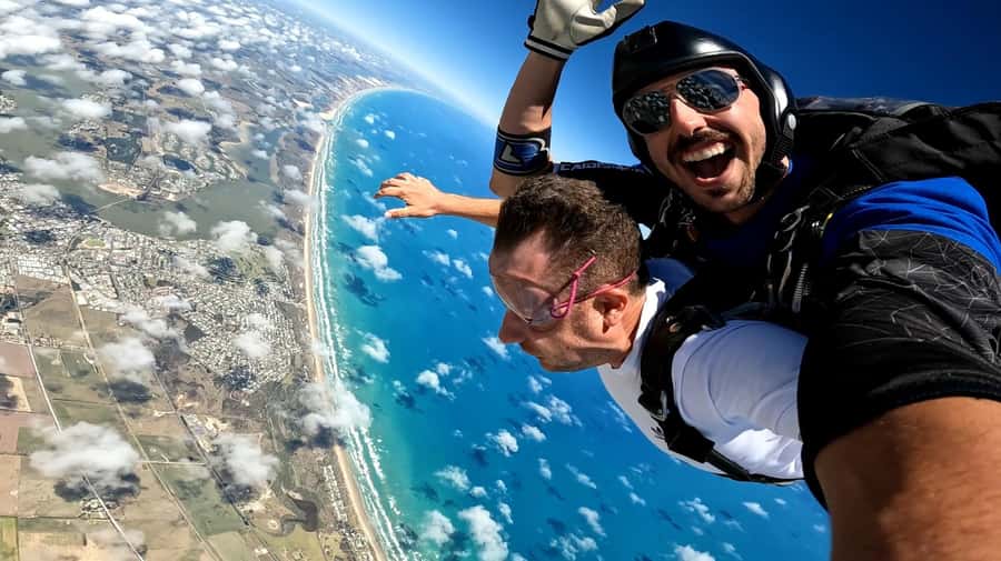 Adelaide: Tandem Skydiving Adventure over Goolwa - Key points to know before booking