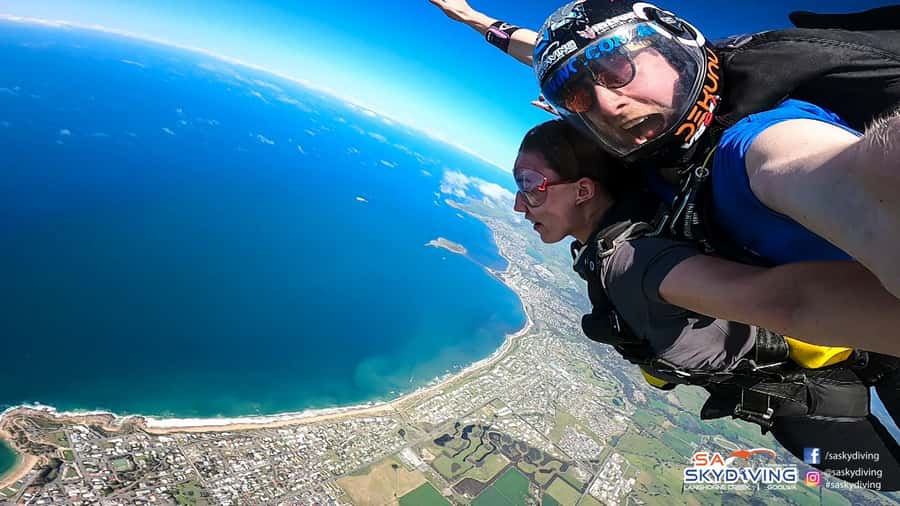 Adelaide: Tandem Skydiving Adventure over Goolwa - From Goolwa Airport to the southern coast