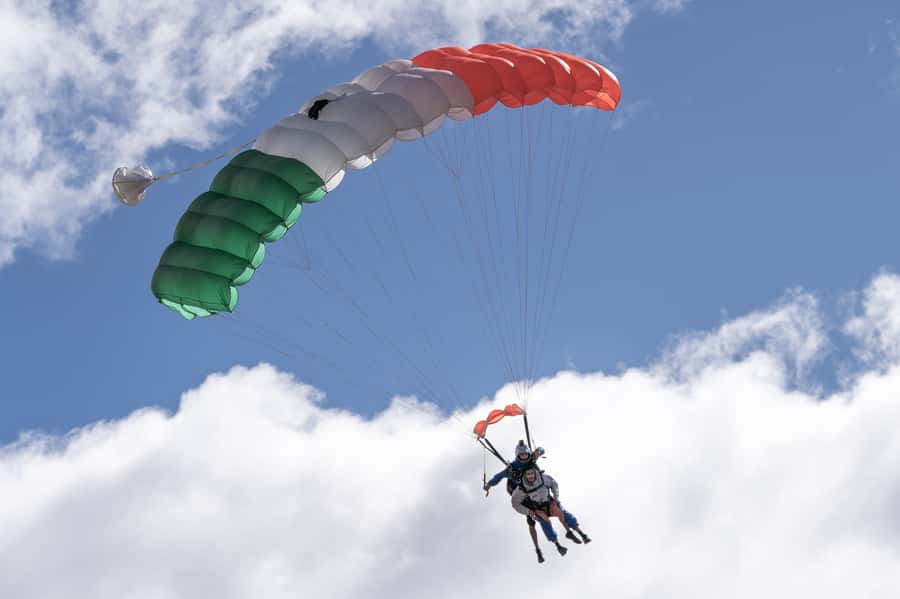 Adelaide: Tandem Skydiving over Lake Alexandrina - Weather, cancellation, and practical planning