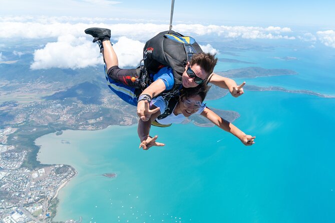 Airlie Beach Tandem Skydive Over the Whitsunday Islands - Key points to know before you book