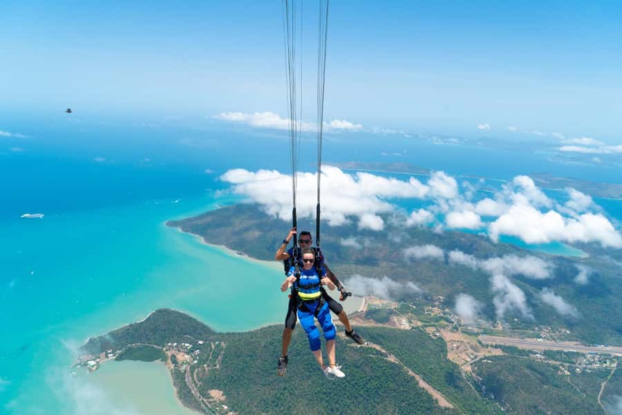 Airlie Beach: Tandem Skydive over the Whitsundays - What the $218 price really buys you