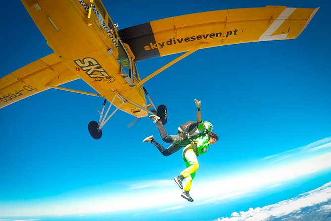 Algarve Tandem Skydive 10.000ft - Is $180.20 a fair price?