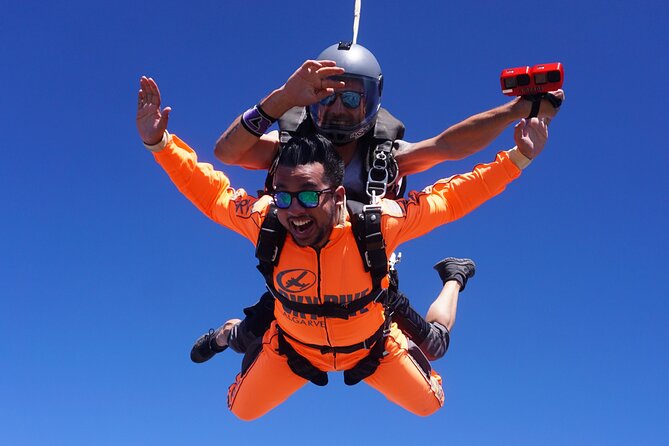 Algarve Tandem Skydive 10k ft (3000m) - The 10-minute flight over the Algarve