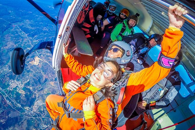 Algarve Tandem Skydive 10k ft (3000m) - What the briefing and equipment preparation cover