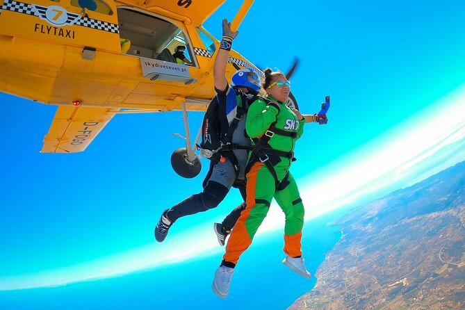 Algarve Tandem Skydive 15.000ft - Is $264.95 a fair price?