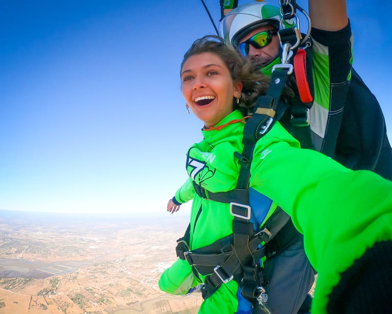 Algarve: Tandem Skydiving Adventure 15,000 to 10,000 Feet - The landing completes a carefully managed first jump