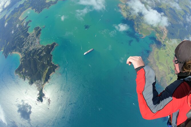 Bay of Islands: 12,000ft Skydive - Kerikeri and the northern setting