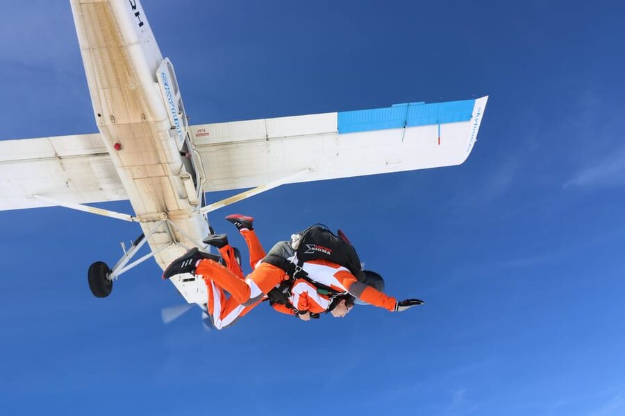 Best skydiving close to Brno and Olomouc - What the $319 price really includes
