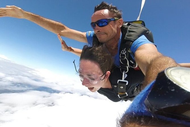 Byron Bay: Tandem Skydive Experience - The 20-Minute Scenic Flight Over Byron Bay