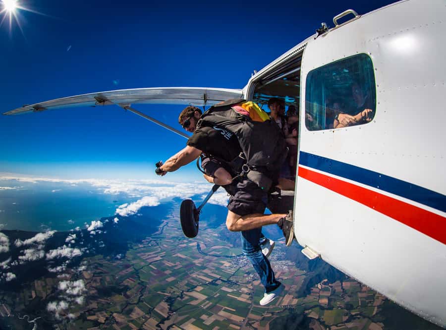 Cairns: Tandem Skydive Experience - Photos, video, and the real cost of $247