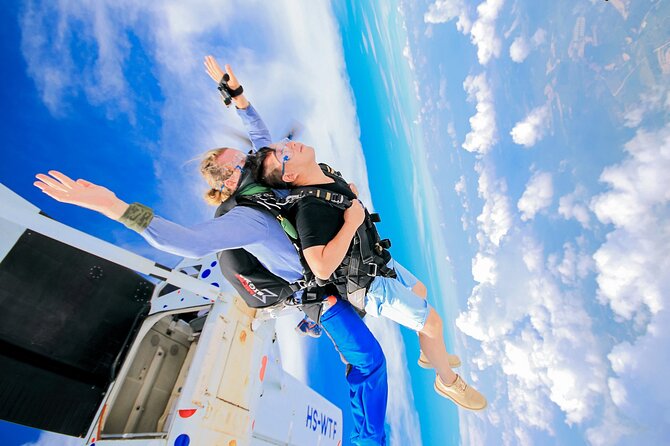 First Jump Tandem Skydive Pattaya Include Pickup Transfer - Key points to know before you book