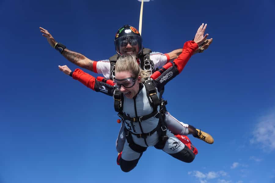 Foz do Iguacu: Skydiving Experience with Photos and Videos - Quick facts worth knowing