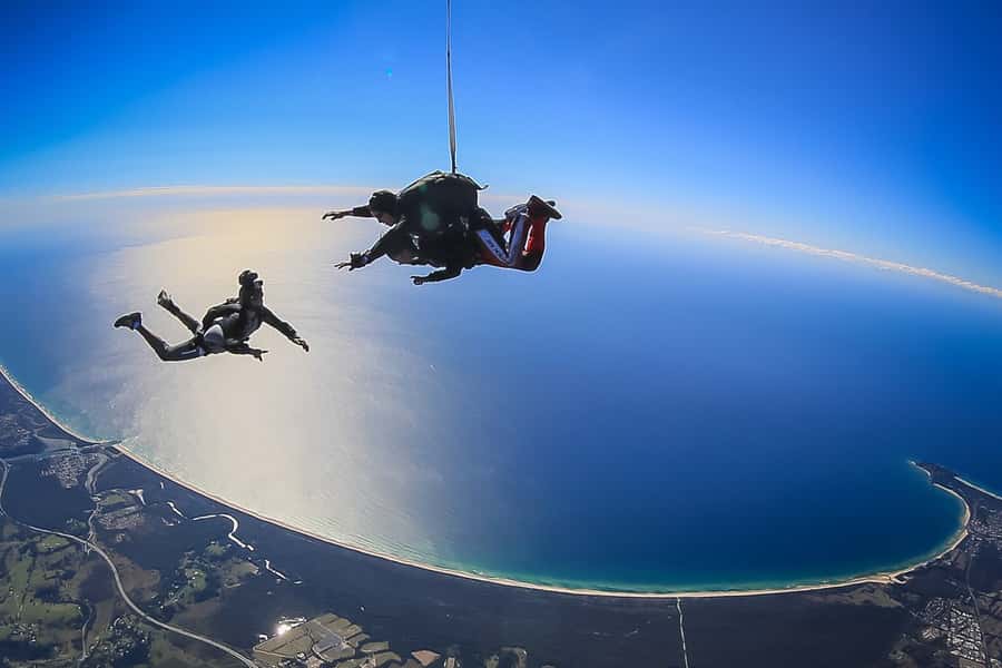 From Gold Coast: Tandem Skydive Experience over Byron Bay - Safety, age rules, and the honest risk question