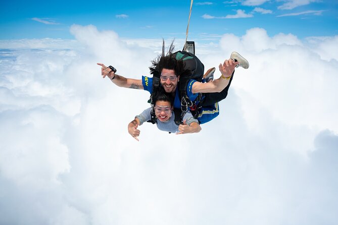 From Melbourne: Tandem Skydive over Great Ocean Road - Health rules you should take seriously