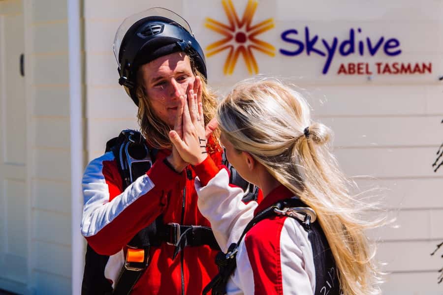 From Motueka: Abel Tasman Tandem Skydive Experience - Who will enjoy this most?
