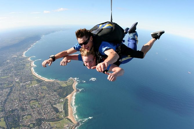 From Sydney: Tandem Skydive Experience over Wollongong Beach - Getting from Sydney to North Wollongong Beach
