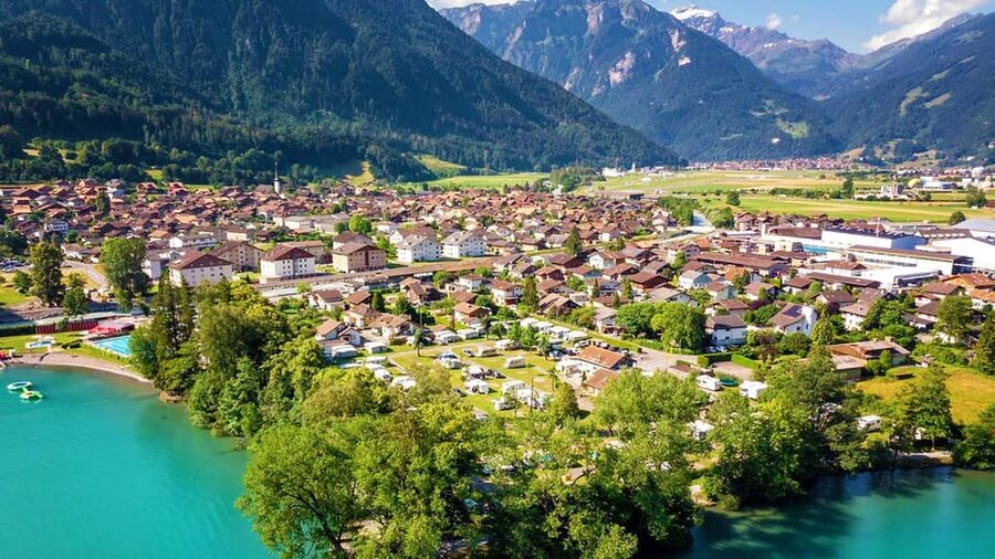 From Zurich: Interlaken Skydiving & Scenic Flight Adventure - Who should book this experience?