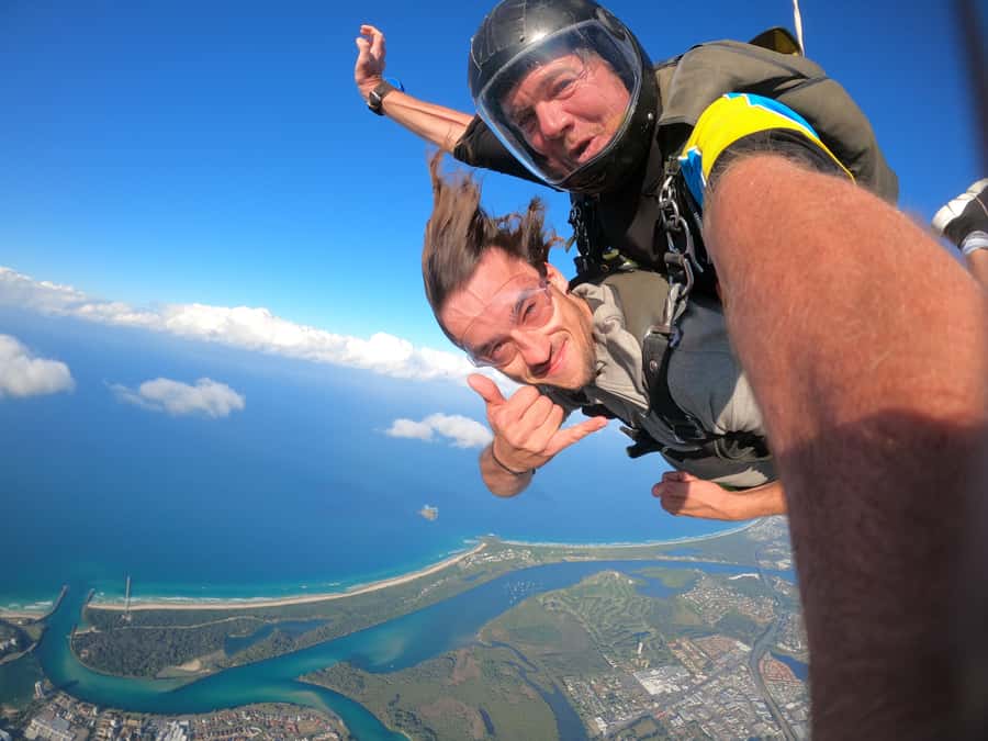 Gold Coast: Tandem Skydiving Experience - Arriving at the blue Gold Coast Skydive building