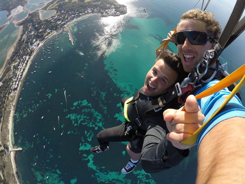 Hillary's Harbour: Rottnest Island Skydive and Ferry Package - The jump, from aircraft to beach