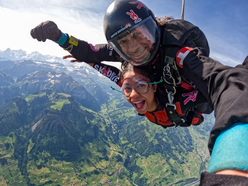 Interlaken: Airplane Skydiving over the Swiss Alps - Should you book this Alpine freefall?