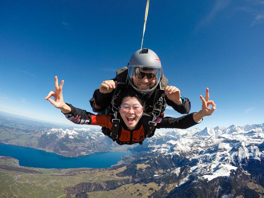 Interlaken: Airplane Skydiving over the Swiss Alps - Forty-five seconds of pure freefall