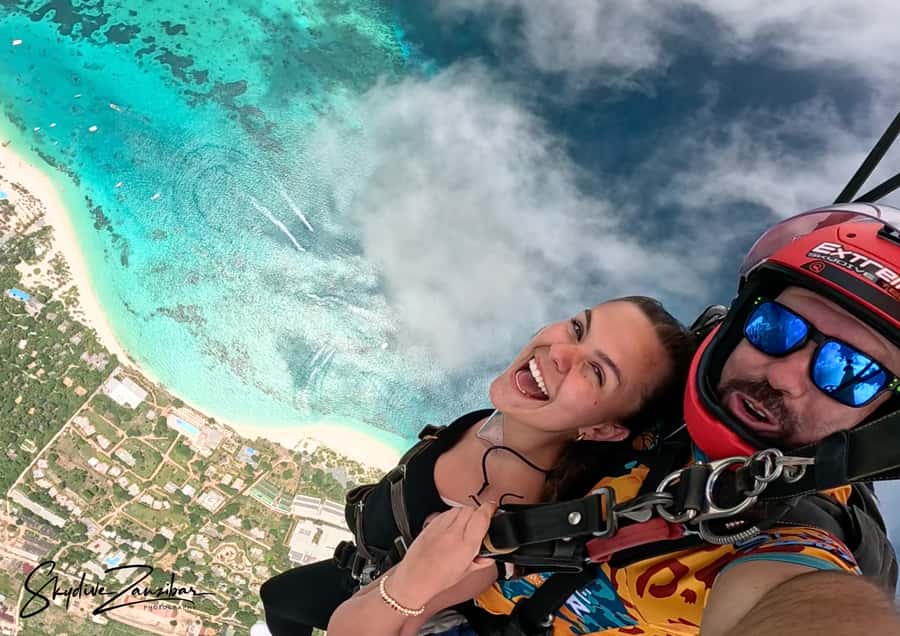 Kendwa: Tandem Skydive in Zanzibar - Thirty seconds of free fall