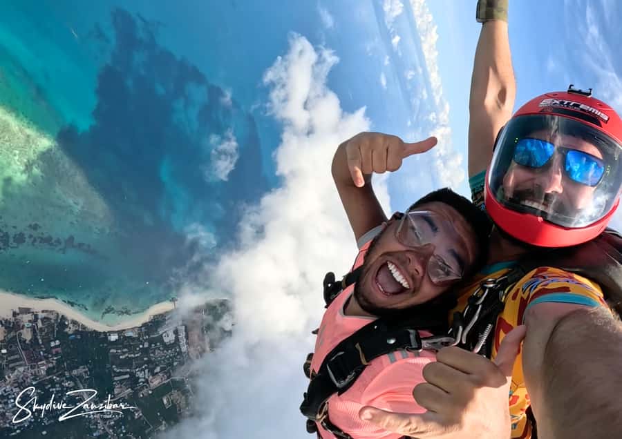 Kendwa: Tandem Skydive in Zanzibar - Who should book this Zanzibar jump?