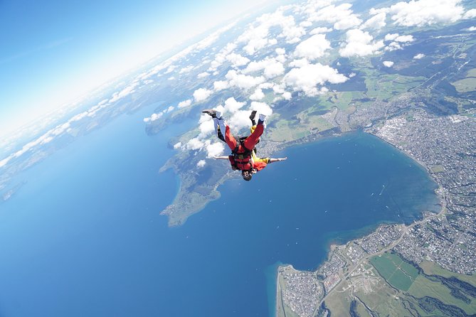 Lake Taupo 12,000-Foot Tandem Skydiving - The parachute ride back to the drop zone