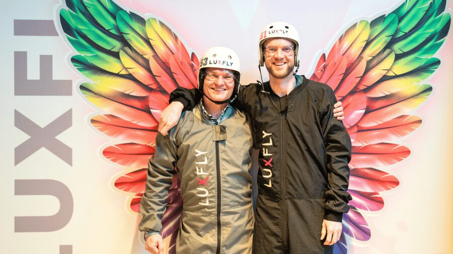 Luxembourg : Indoor Skydiving - Language support and staff supervision