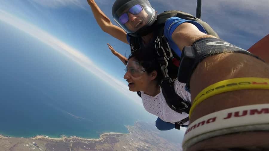 Melbourne: Tandem Skydive over Great Ocean Road + Transfer - Getting from Melbourne to the jump site
