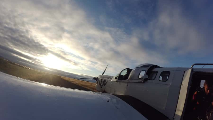Mount Cook: Tandem Skydive Experience - Weather is the serious practical concern