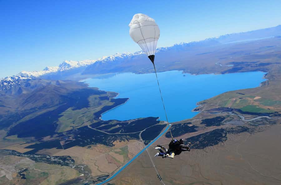 Mount Cook: Tandem Skydive Experience - Arriving at Pukaki-Twizel Airport