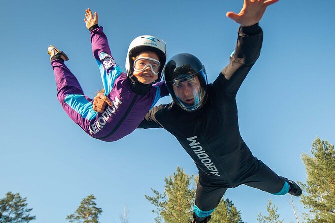 Outdoor Wind Tunnel Skydiving Experience in Kent - What the outdoor flight at Hangloose Adventure feels like