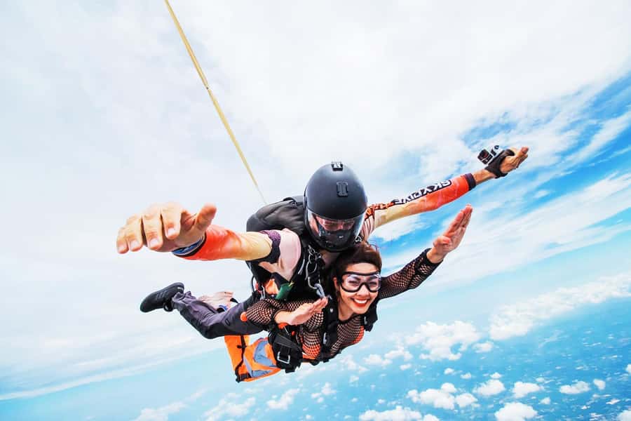 Pattaya: Dropzone Tandem Skydive with Return Transfer - The Quiet Part: A 360-Degree Ocean View