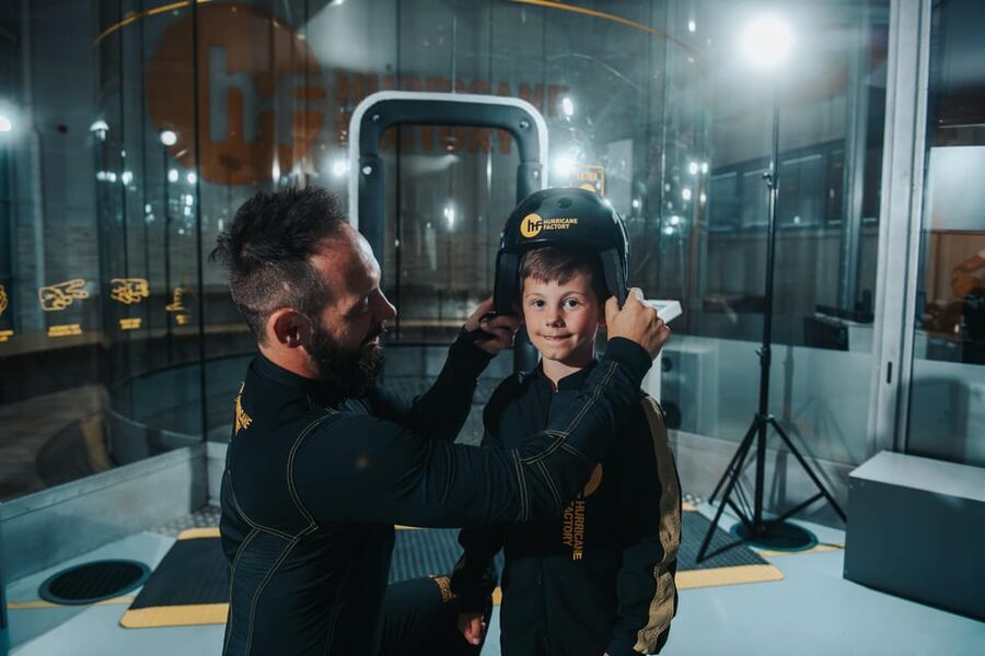Prague: Hurricane Factory Indoor Skydiving Experience - Is $125 per person a fair price?