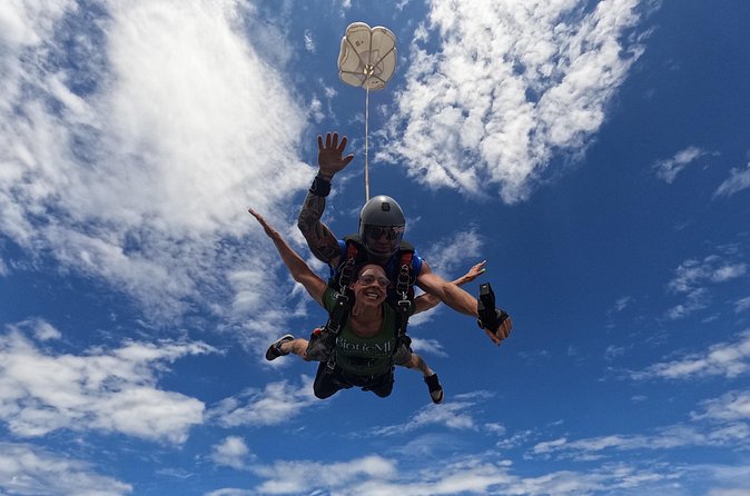 Private Tandem Skydiving adventure - Meeting point and practical planning