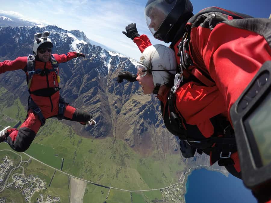 Queenstown: Tandem Skydive Experience - Choosing 9,000, 12,000, or 15,000 feet