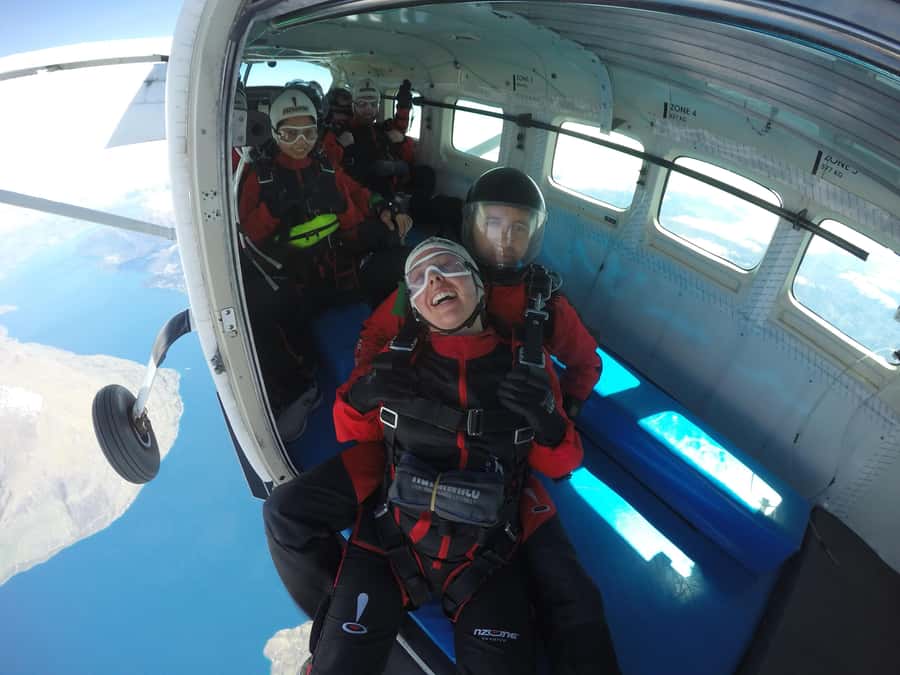 Queenstown: Tandem Skydive Experience - Is $214 good value?