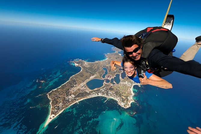 Rottnest Island Tandem Skydive - Five minutes under the parachute