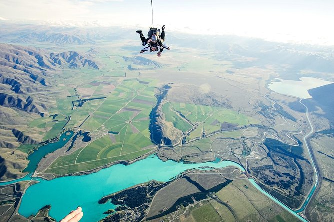 Skydive Mt. Cook - 20+ Seconds of Freefall from 10,000ft - Arriving at Pukaki Airport
