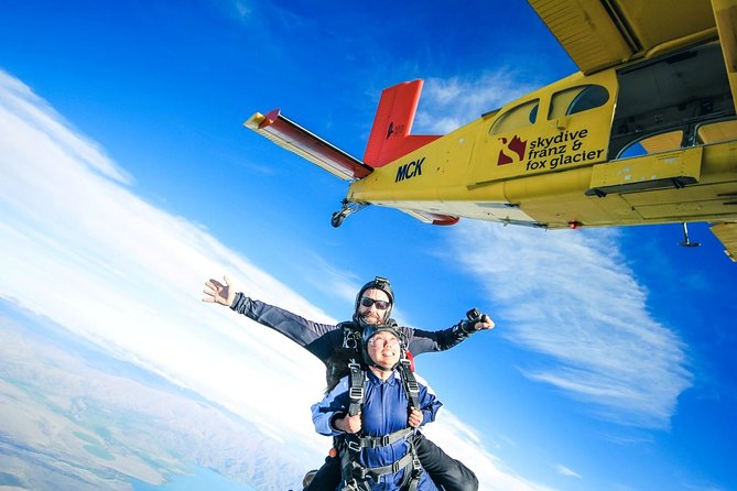 Skydive Mt. Cook - 45+ Seconds of Freefall from 13,000ft - Arriving at Pukaki Airport for the jump