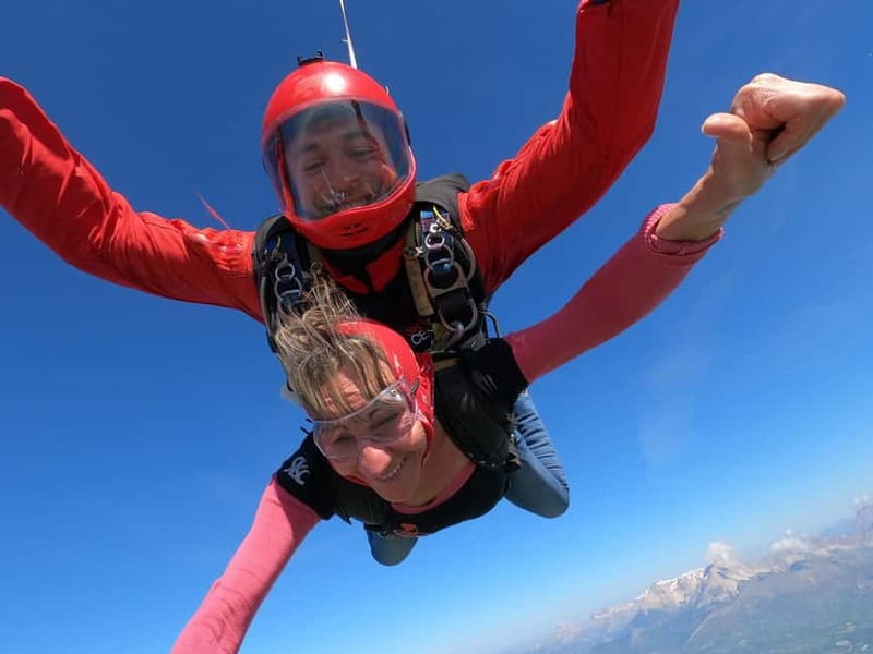 Skydiving in Gap-Tallard - Who will enjoy this experience most?