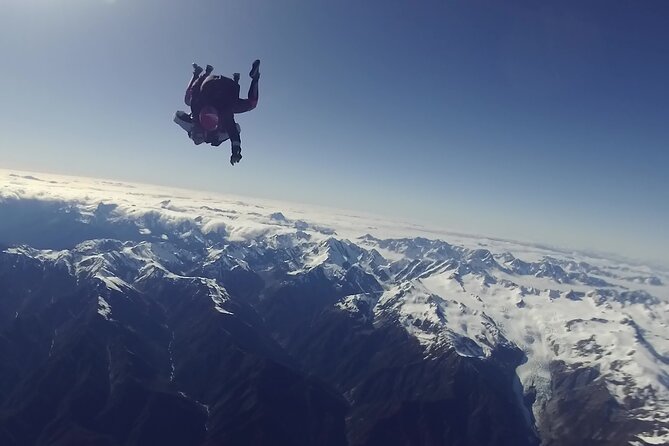 Tandem Skydive 10,000ft from Franz Josef - Equipment, Clothing, and Fitness