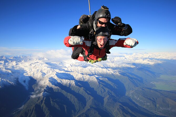 Tandem Skydive 13,000ft from Franz Josef - Why Franz Josef makes this jump special