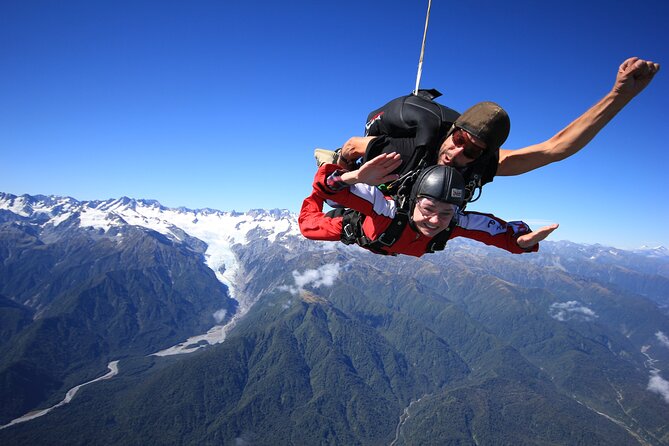 Tandem Skydive 16,500ft from Franz Josef - A 16,500-foot start above Franz Josef
