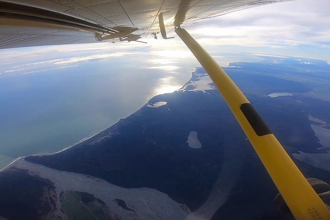 Tandem Skydive 18,000ft from Franz Josef - The flight above the Southern Alps