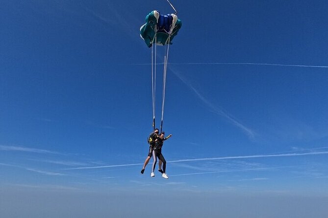 Tandem Skydive experience in Dubai - Safety rules that can stop your jump