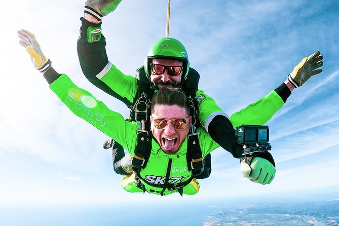 Tandem Skydiving — 30 min from Albufeira - Timing, Weather, and the Risk of Waiting