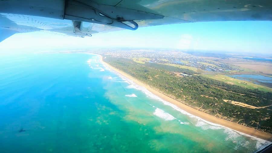 Torquay: Skydive over The Great Ocean Road - opt Melb pickup - Getting ready with your instructor